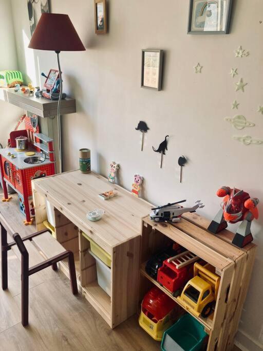 Paris : Appartement Familial Avec Parking Prive 克利希 外观 照片