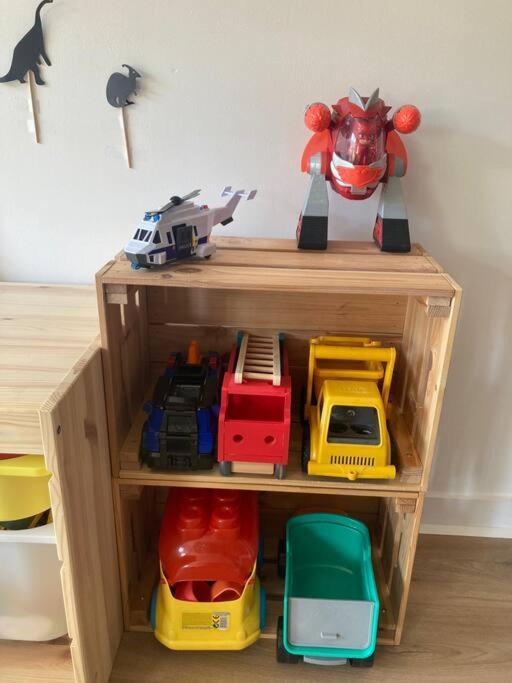 Paris : Appartement Familial Avec Parking Prive 克利希 外观 照片