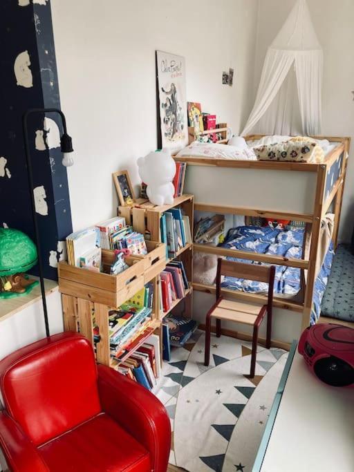 Paris : Appartement Familial Avec Parking Prive 克利希 外观 照片