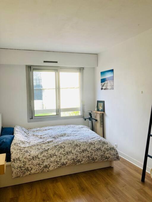 Paris : Appartement Familial Avec Parking Prive 克利希 外观 照片